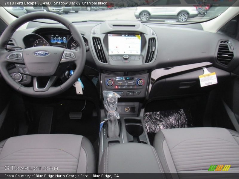 Shadow Black / Charcoal Black 2018 Ford Escape SE 4WD