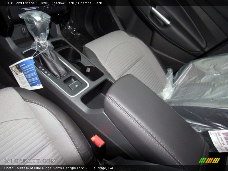 Shadow Black / Charcoal Black 2018 Ford Escape SE 4WD