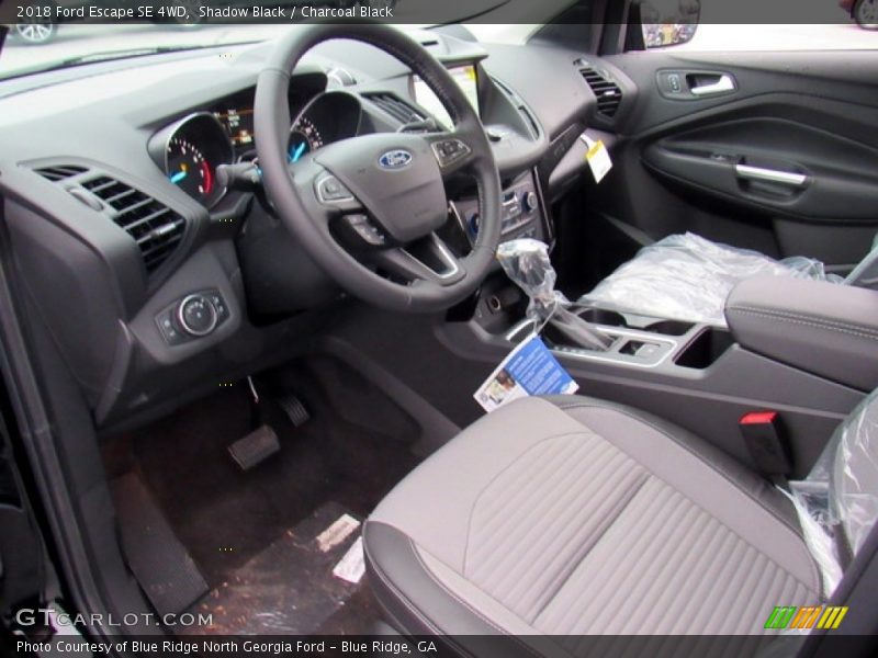 Shadow Black / Charcoal Black 2018 Ford Escape SE 4WD