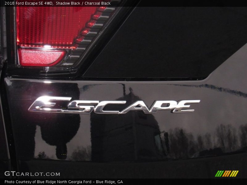 Shadow Black / Charcoal Black 2018 Ford Escape SE 4WD