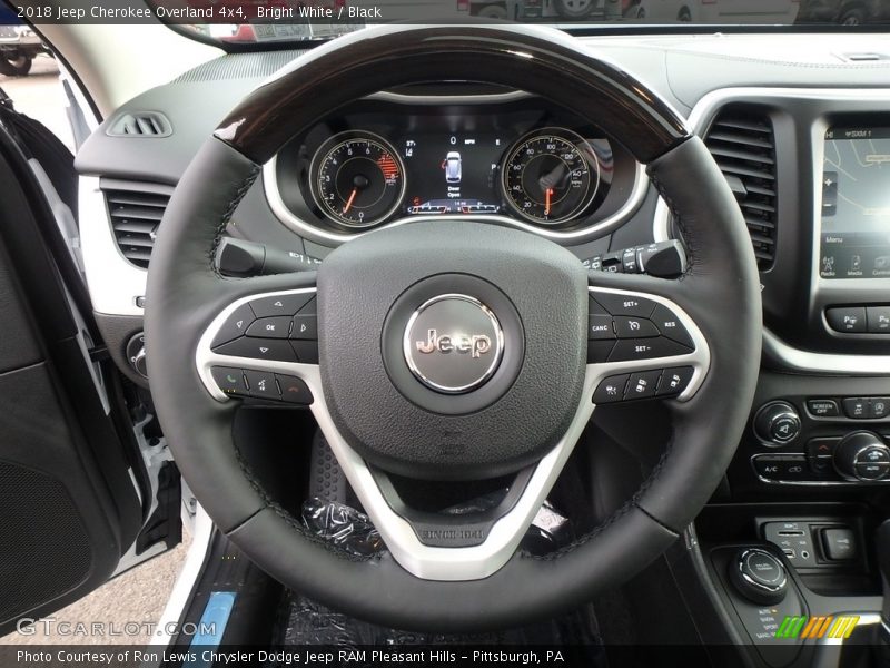 Bright White / Black 2018 Jeep Cherokee Overland 4x4