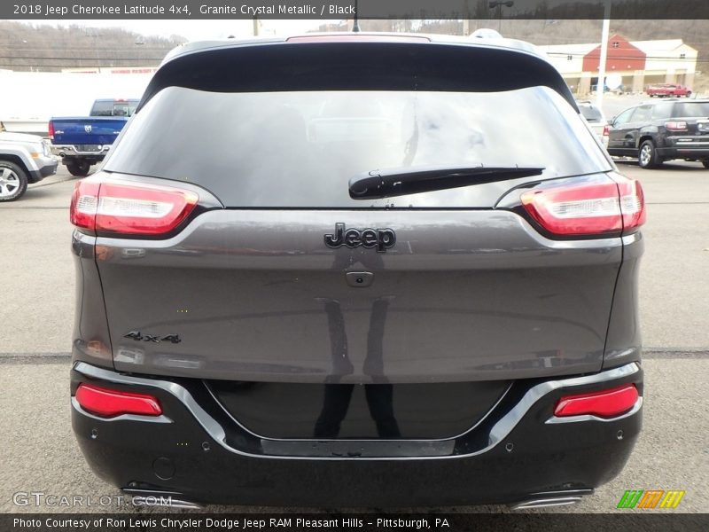 Granite Crystal Metallic / Black 2018 Jeep Cherokee Latitude 4x4