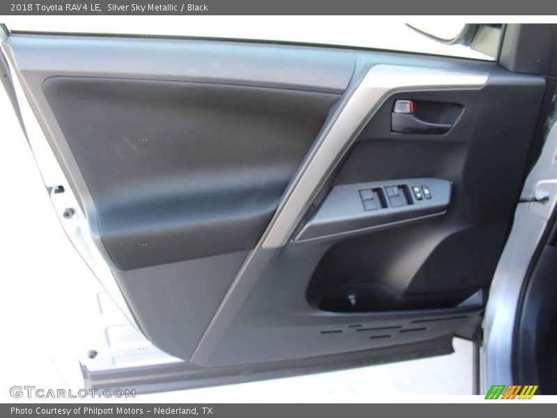 Silver Sky Metallic / Black 2018 Toyota RAV4 LE
