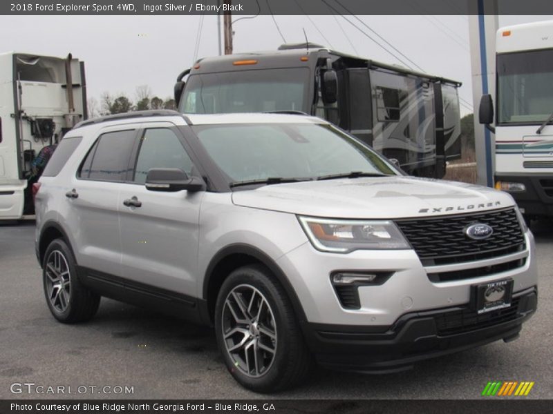 Front 3/4 View of 2018 Explorer Sport 4WD