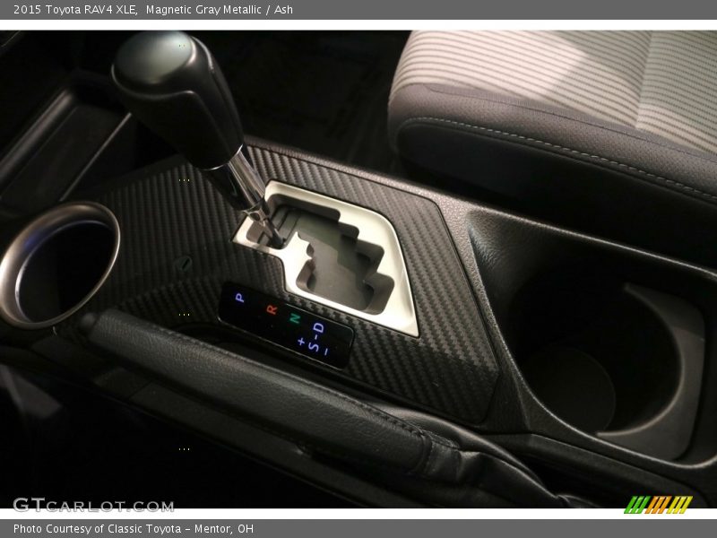 Magnetic Gray Metallic / Ash 2015 Toyota RAV4 XLE