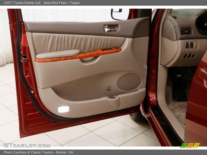 Salsa Red Pearl / Taupe 2007 Toyota Sienna XLE