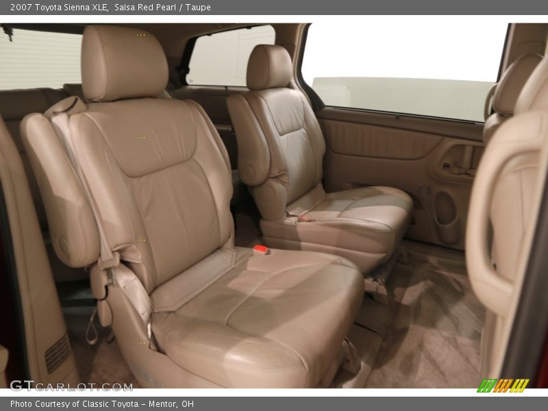 Salsa Red Pearl / Taupe 2007 Toyota Sienna XLE