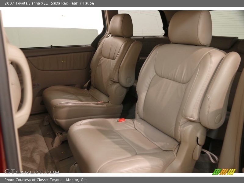 Salsa Red Pearl / Taupe 2007 Toyota Sienna XLE