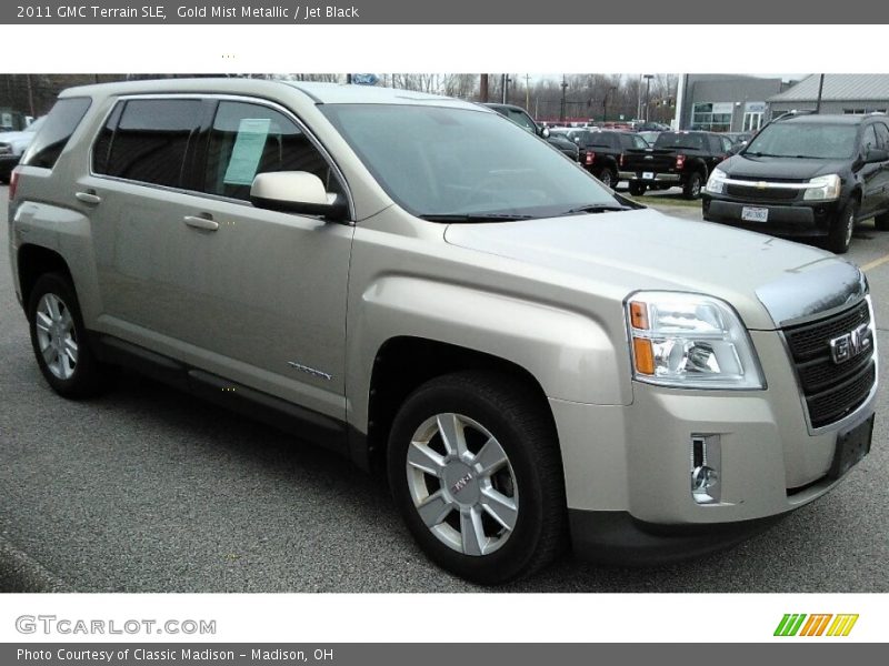 Gold Mist Metallic / Jet Black 2011 GMC Terrain SLE