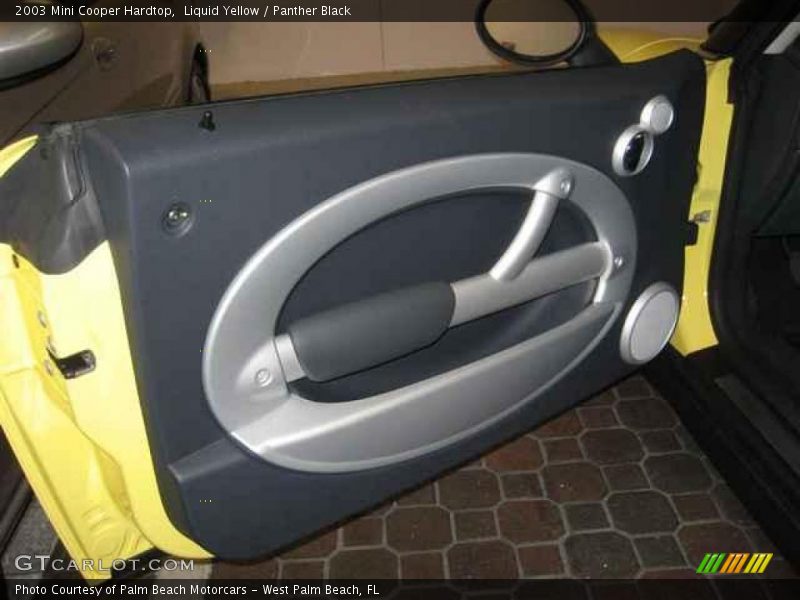 Liquid Yellow / Panther Black 2003 Mini Cooper Hardtop