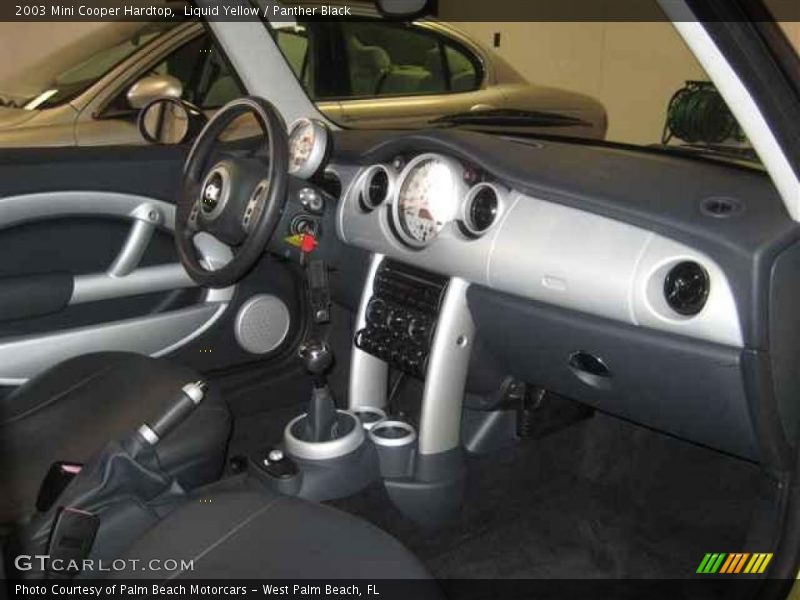Liquid Yellow / Panther Black 2003 Mini Cooper Hardtop