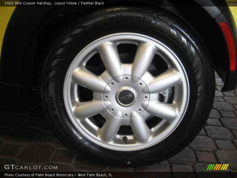 Liquid Yellow / Panther Black 2003 Mini Cooper Hardtop