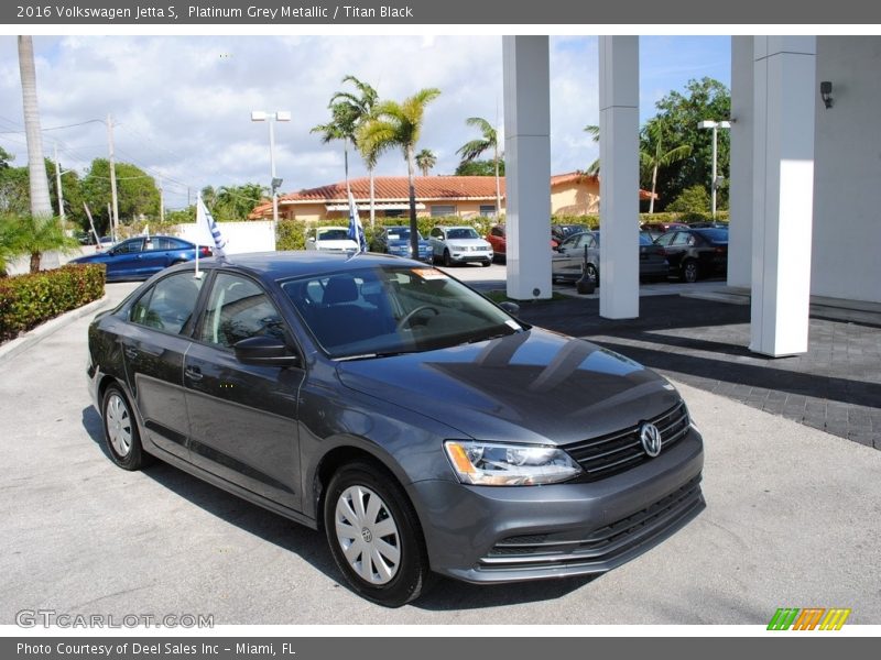 Platinum Grey Metallic / Titan Black 2016 Volkswagen Jetta S