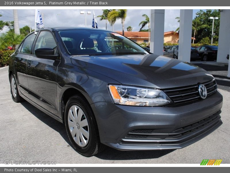 Platinum Grey Metallic / Titan Black 2016 Volkswagen Jetta S