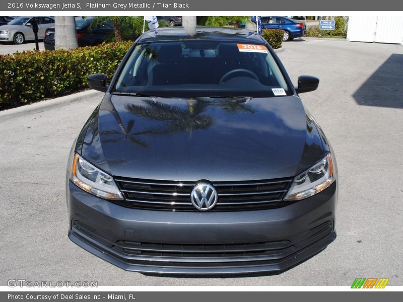 Platinum Grey Metallic / Titan Black 2016 Volkswagen Jetta S
