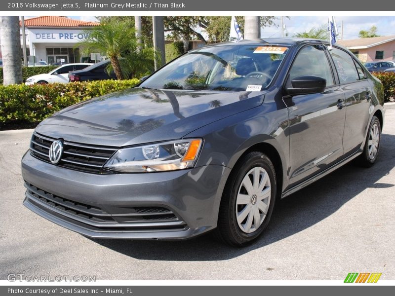 Platinum Grey Metallic / Titan Black 2016 Volkswagen Jetta S