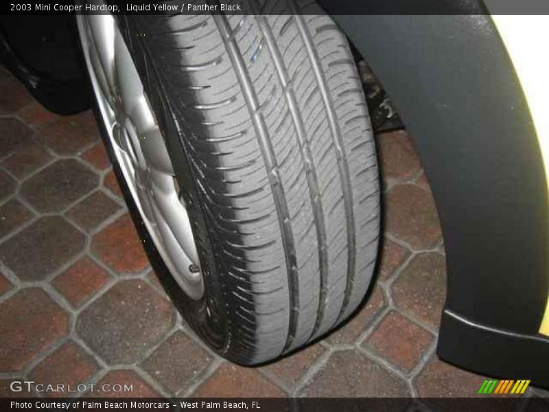 Liquid Yellow / Panther Black 2003 Mini Cooper Hardtop