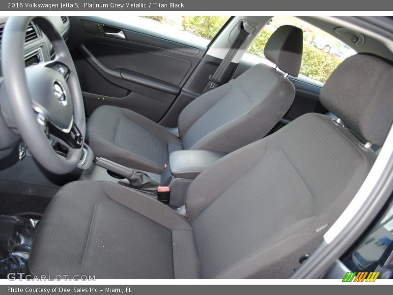 Platinum Grey Metallic / Titan Black 2016 Volkswagen Jetta S