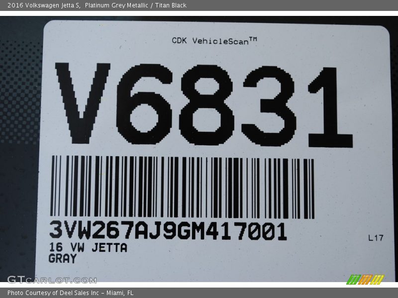 Platinum Grey Metallic / Titan Black 2016 Volkswagen Jetta S