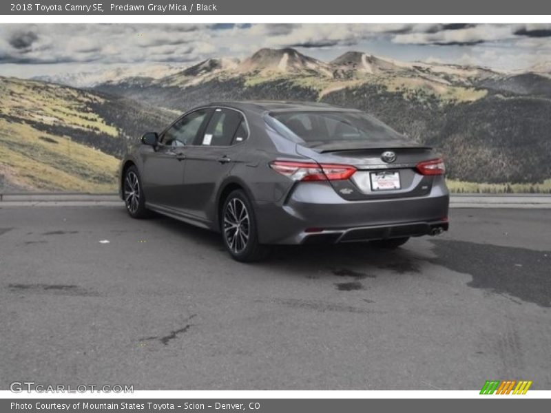 Predawn Gray Mica / Black 2018 Toyota Camry SE