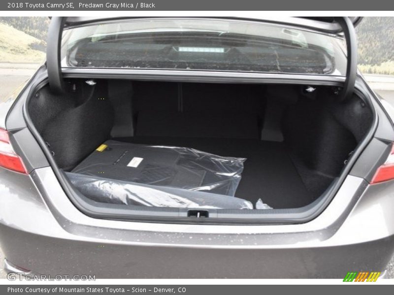 Predawn Gray Mica / Black 2018 Toyota Camry SE