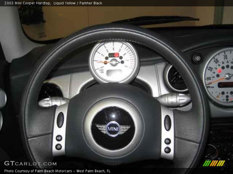 Liquid Yellow / Panther Black 2003 Mini Cooper Hardtop