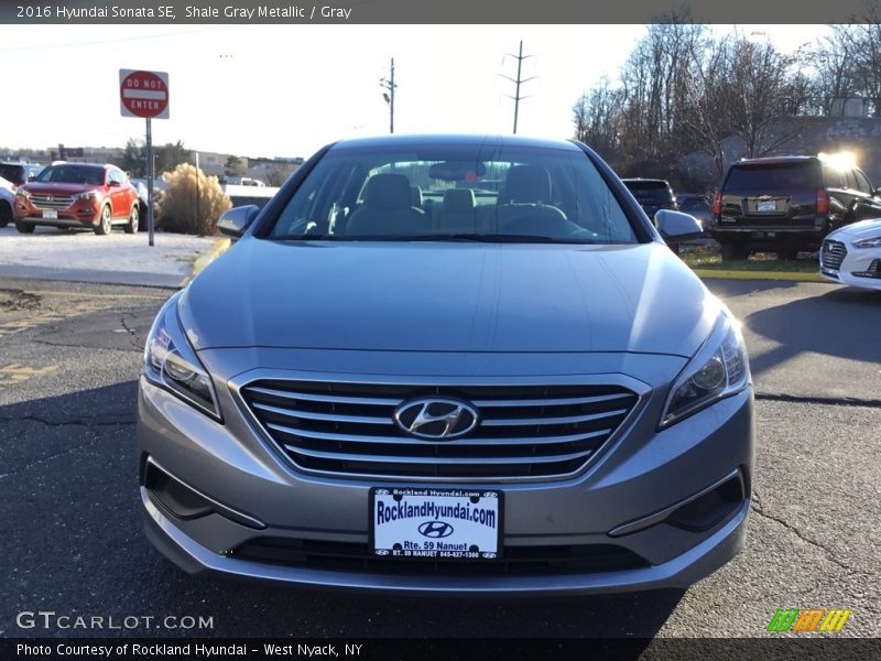 Shale Gray Metallic / Gray 2016 Hyundai Sonata SE