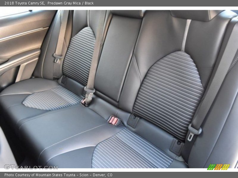 Predawn Gray Mica / Black 2018 Toyota Camry SE