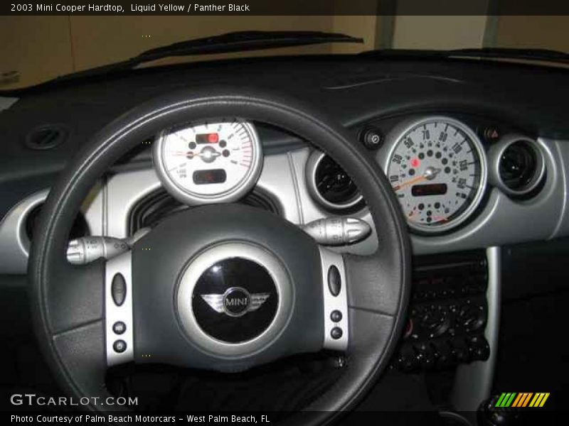 Liquid Yellow / Panther Black 2003 Mini Cooper Hardtop