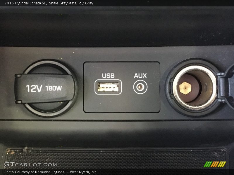 Shale Gray Metallic / Gray 2016 Hyundai Sonata SE
