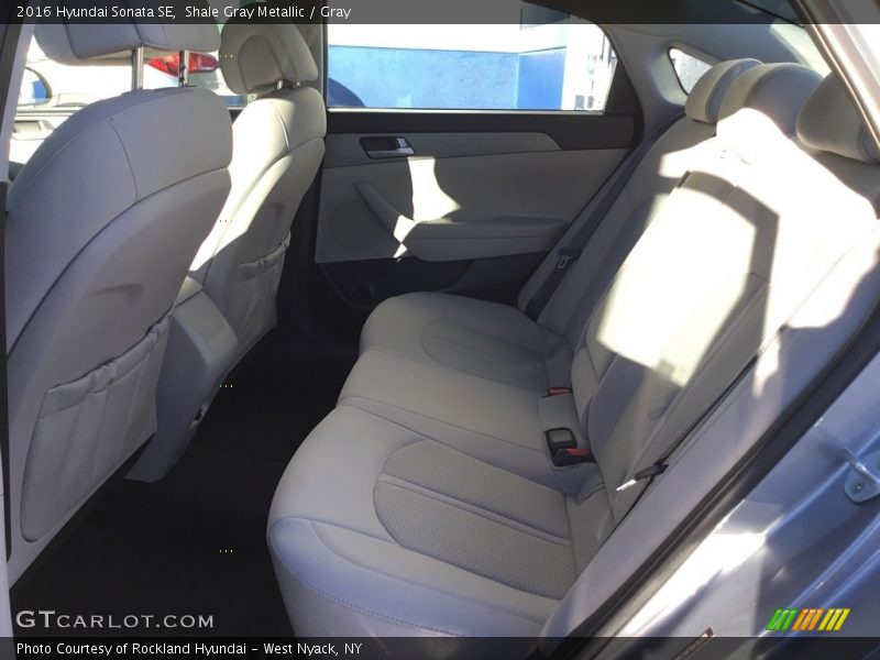 Shale Gray Metallic / Gray 2016 Hyundai Sonata SE