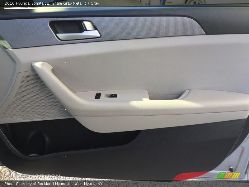 Shale Gray Metallic / Gray 2016 Hyundai Sonata SE