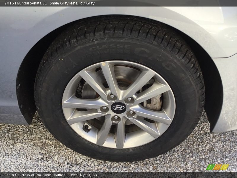 Shale Gray Metallic / Gray 2016 Hyundai Sonata SE