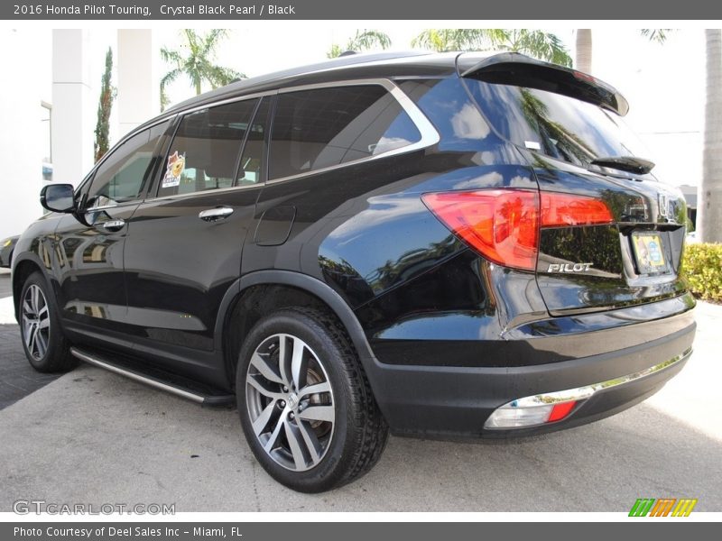 Crystal Black Pearl / Black 2016 Honda Pilot Touring