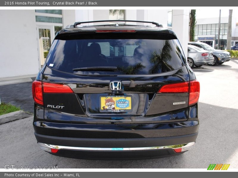 Crystal Black Pearl / Black 2016 Honda Pilot Touring