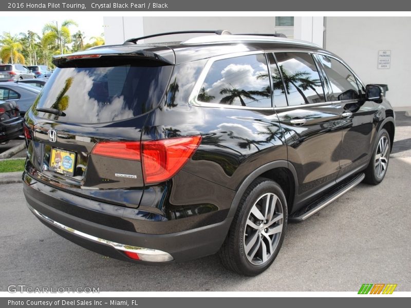 Crystal Black Pearl / Black 2016 Honda Pilot Touring