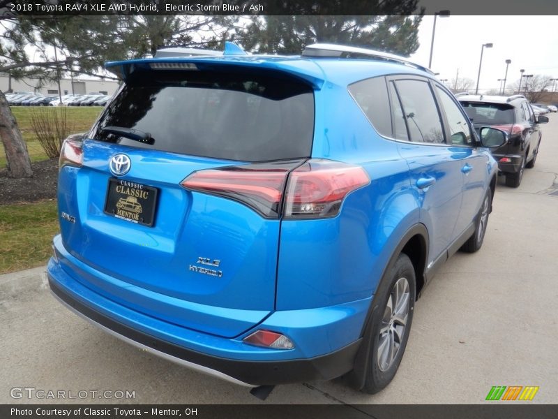 Electric Storm Blue / Ash 2018 Toyota RAV4 XLE AWD Hybrid