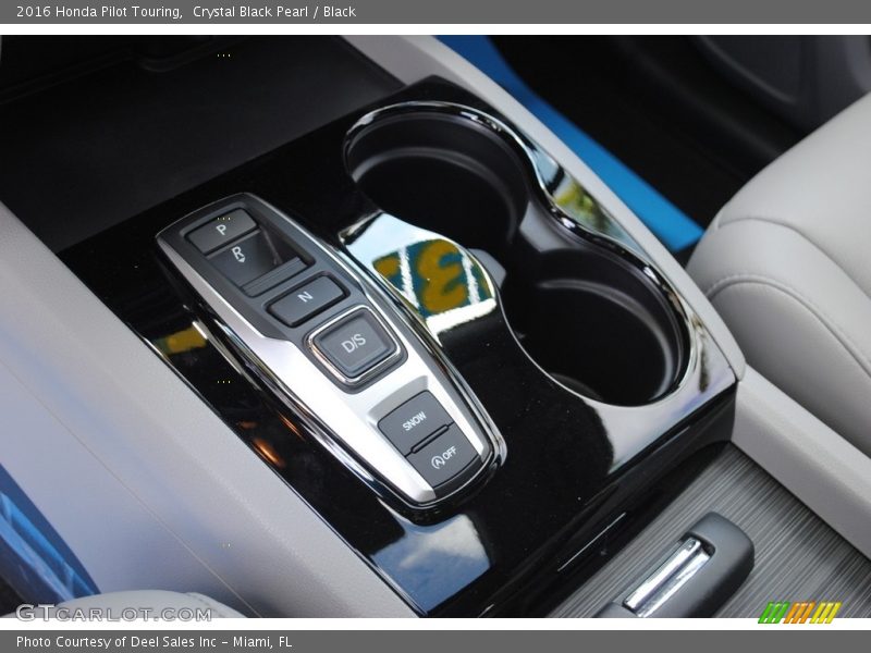 Crystal Black Pearl / Black 2016 Honda Pilot Touring