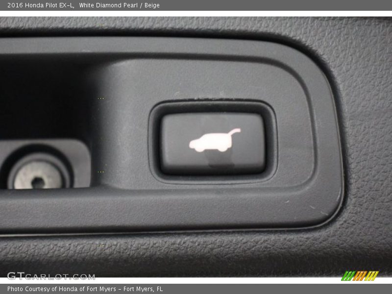 White Diamond Pearl / Beige 2016 Honda Pilot EX-L