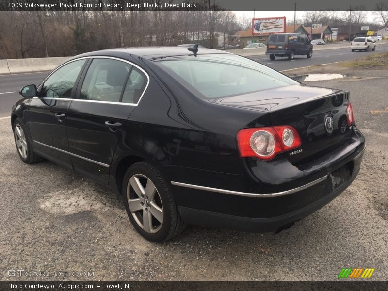 Deep Black / Deep Black 2009 Volkswagen Passat Komfort Sedan