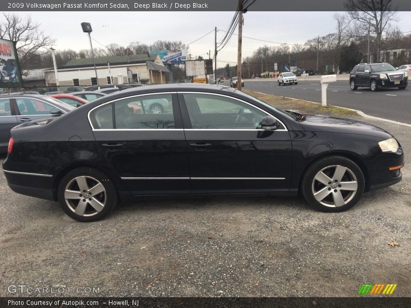 Deep Black / Deep Black 2009 Volkswagen Passat Komfort Sedan