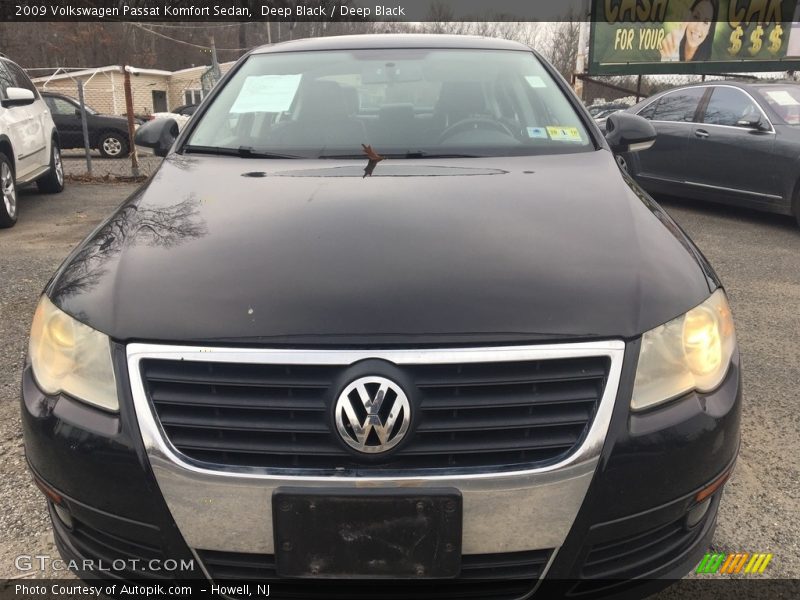 Deep Black / Deep Black 2009 Volkswagen Passat Komfort Sedan