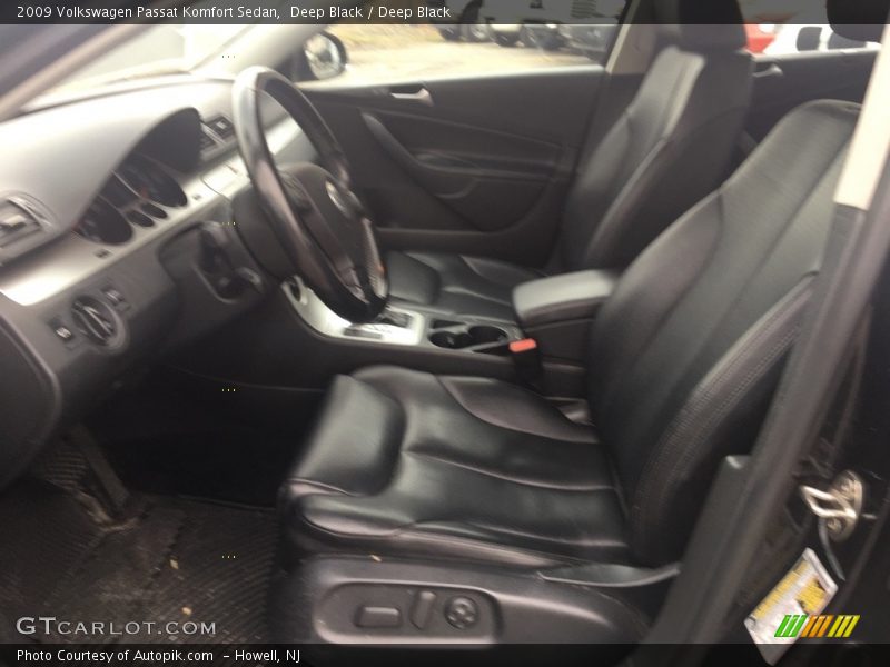 Deep Black / Deep Black 2009 Volkswagen Passat Komfort Sedan
