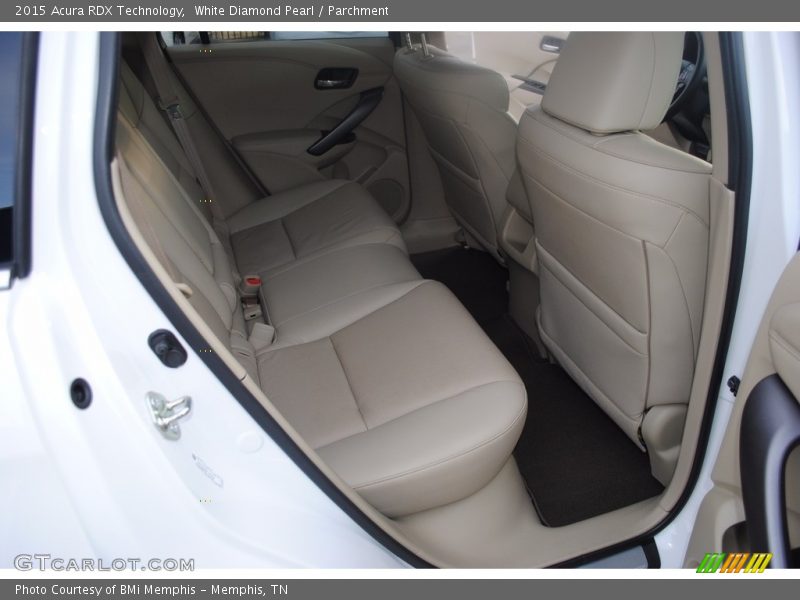 White Diamond Pearl / Parchment 2015 Acura RDX Technology