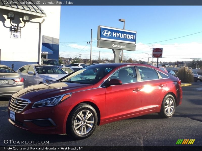 Venetian Red / Beige 2016 Hyundai Sonata SE