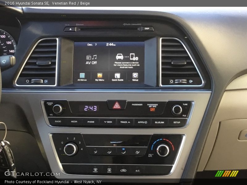 Venetian Red / Beige 2016 Hyundai Sonata SE