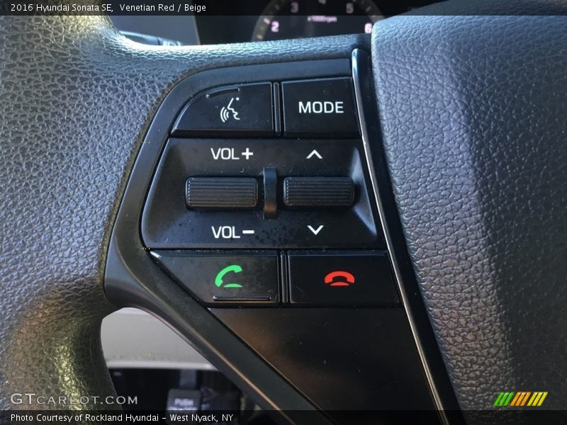 Venetian Red / Beige 2016 Hyundai Sonata SE