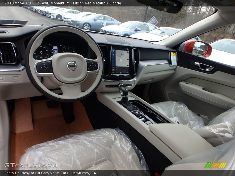  2018 XC60 T5 AWD Momentum Blonde Interior