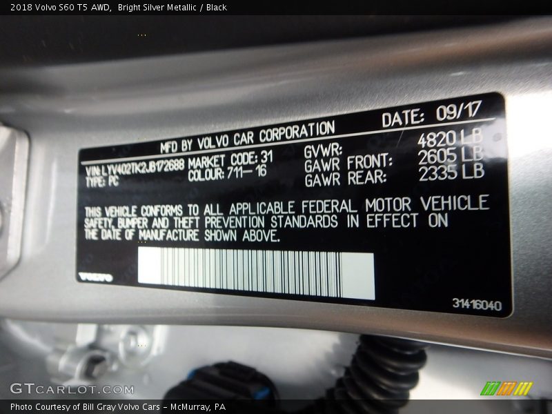 Bright Silver Metallic / Black 2018 Volvo S60 T5 AWD