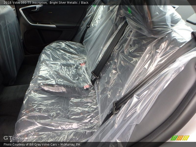 Bright Silver Metallic / Black 2018 Volvo S60 T5 Inscription